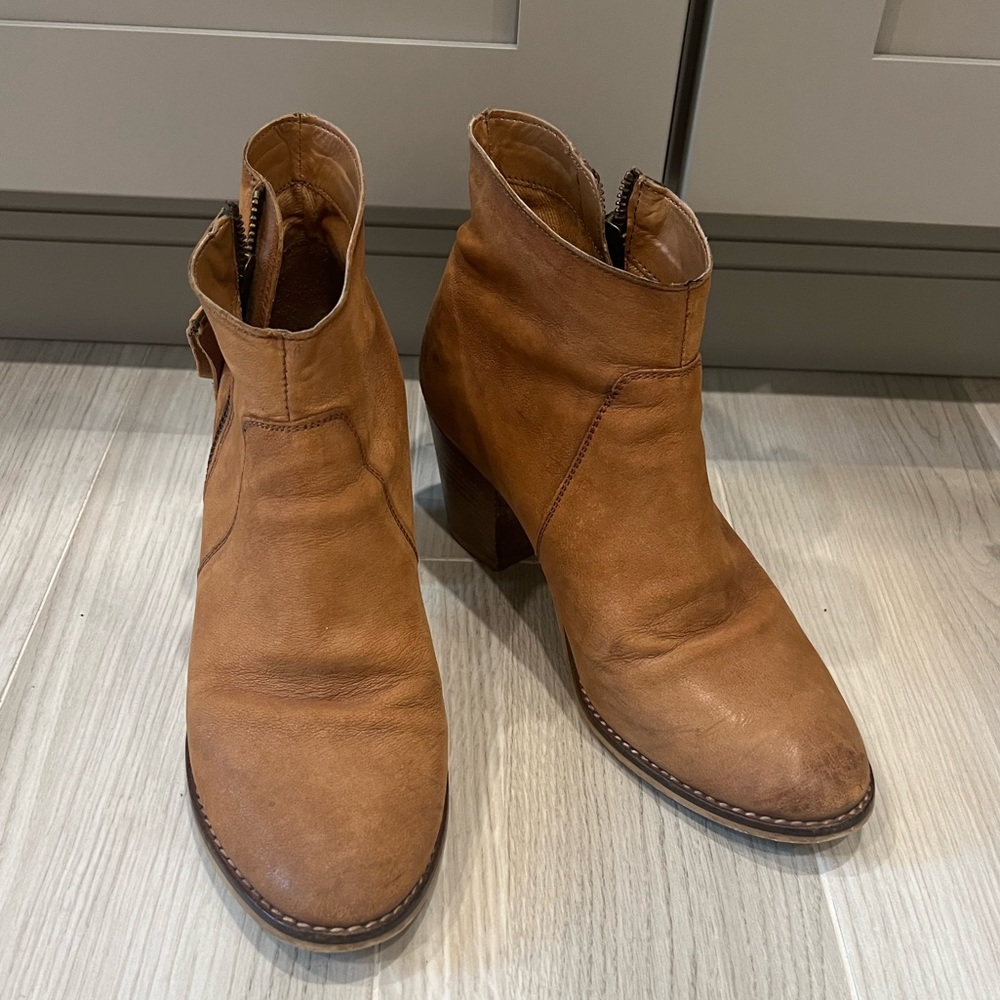 brown UO booties